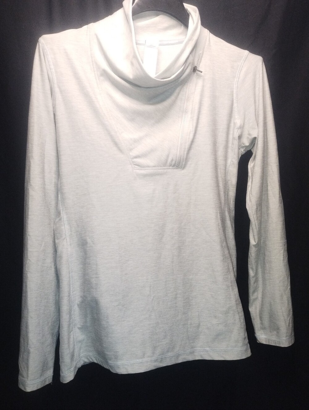 New Balance Women's Anticipation Half-Zip Funnel/Cowl Neck Pullover. Size M